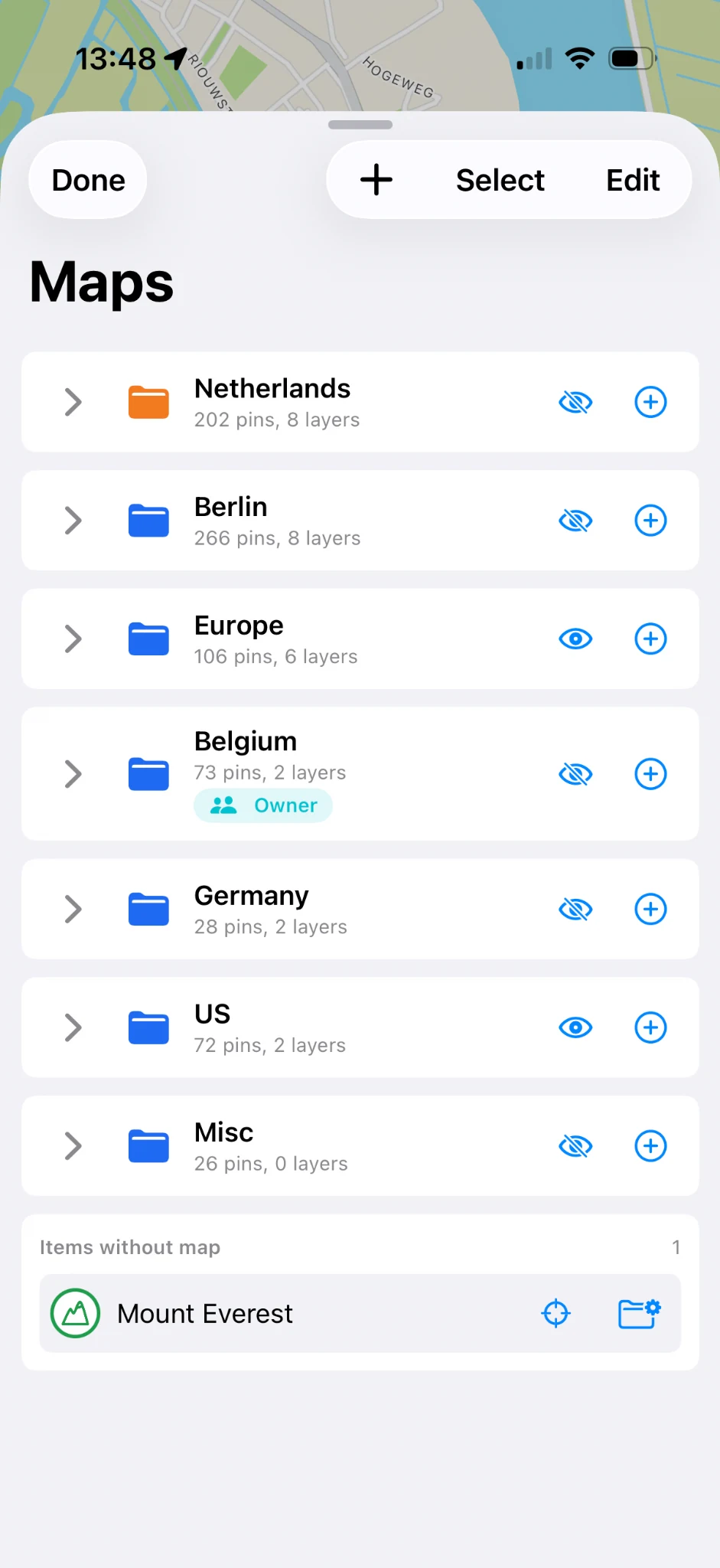 The map organizer is the central place for maps, layers, visibility, and uncategorized items.